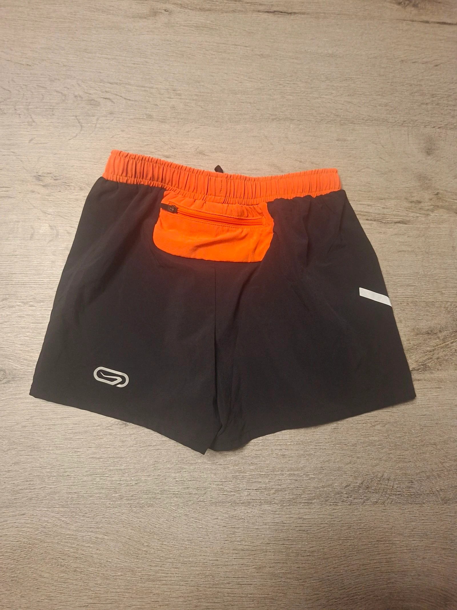 🌷F4-06🌷Running shorts KALENJI (Decathlon) for boys – Size 10 years – Lightweight, breathable & high-performance🌷 – photo 4